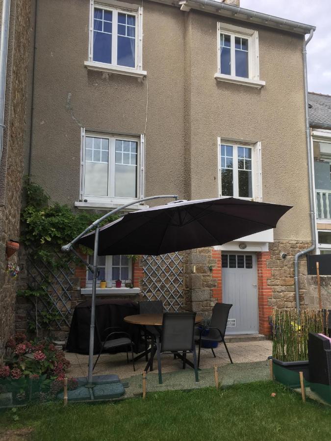 Maison *** 400M Plage Du Sillon Et Thermes Marins Saint-Malo Exterior photo